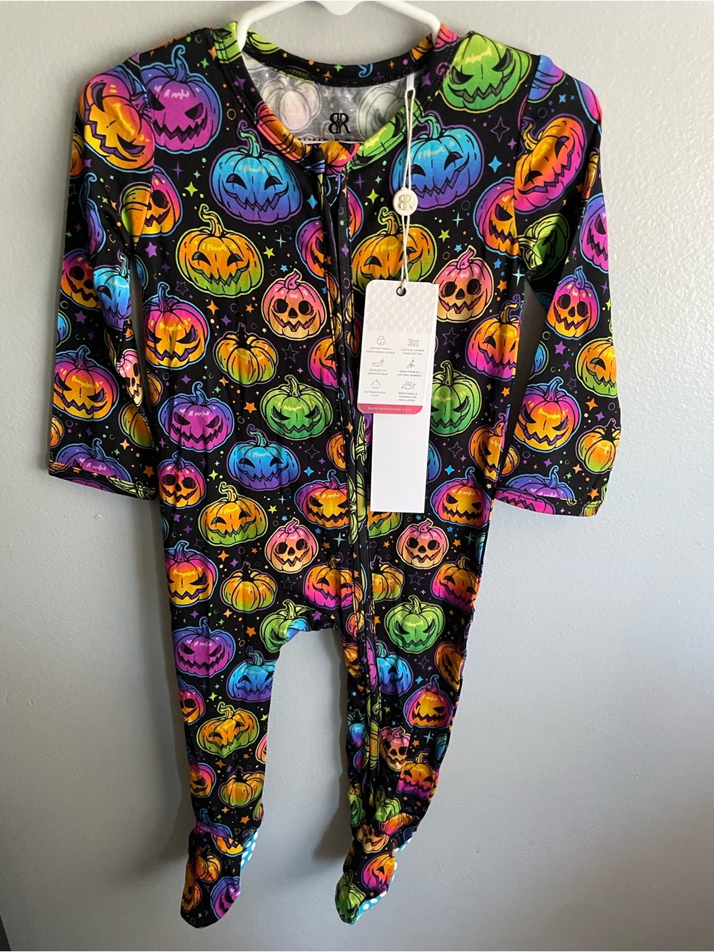 18/24 Months Bums and Roses Jack O Lantern Footie